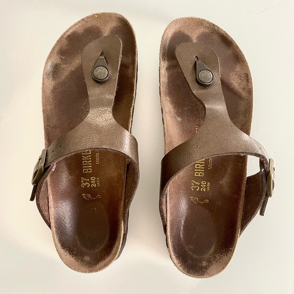 Birkenstock Gizeh sandals copper size 37